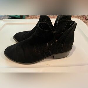 Elegant Black Ankle Booties